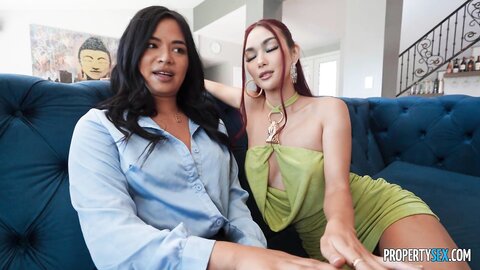 Scarlett Alexis & Scarlette Moon Open House Threesome