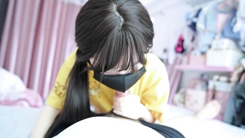 The Female Delivery Person Repays Fuck An Asian Delivery Girl With Her