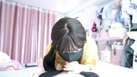 The Female Delivery Person Repays Fuck An Asian Delivery Girl With Her