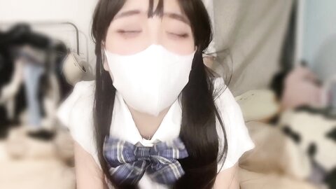 Tiktok Influencer Hooks Up With A Fan And Has Sex At Home Aiwanxiongxiong