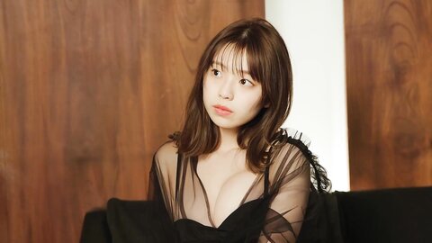 FRIDAY GOLD Hina Kikuchi 菊地姫奈 - The Absolute Ace Has Arrived 絶対エース降臨！