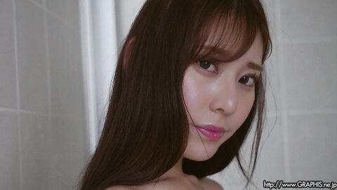 Graphis Gals – Fuua Kaede 楓ふうあ Doux Sourire Clip 2