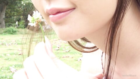 MRL-002 Squirting BUKKAKE Transsexual Kimika Kaede