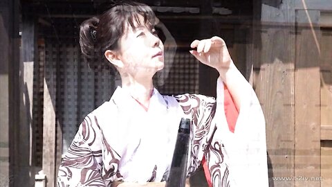 MRL-009 Playing With Fire - Married Woman In The Afternoon - Suzuran