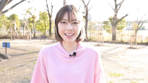 MRL-037 Sparkle-Sparkle-Uzui Sakiryu