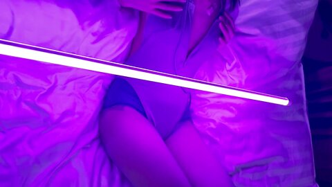 [Cosplay] 柒柒要乖哦 小灰兔 [70P1V-939MB]