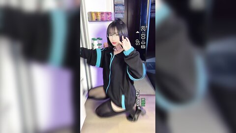 [Cosplay] 柒柒要乖哦 Game time [85P1V-1.12G]