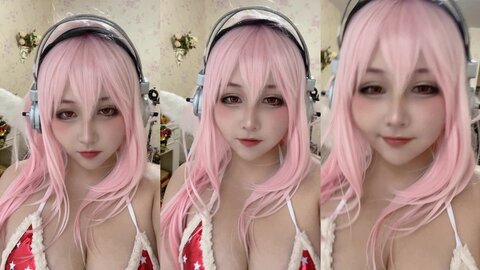 [Cosplay] KANEKO_咔喵 索尼子 圣诞 [18P2V-138MB]
