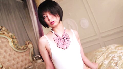Ushijima Liniku in White Predatorrat Highleg Cut Swimsuit ぷれでたーらっと
