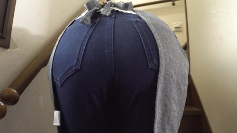 NGOD-299 Forcibly Evicted From A House, A Financier's Big Fat Cock Is Put In A House Under Auction, And A...