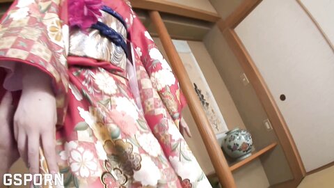 Real Japanese Geishe Dress Kimono Is Fucked With Creampie