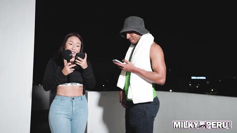 Peruvian Big Ass Fucks In The Ass For The First Time With The Black Whatsapp