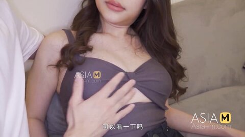 Trailer Picking Up On The Street Asceticism Booby Wife Li Run Xi