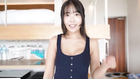 +付録DVD Kisumi Amau 天羽希純 – Special Bonus DVD Weekly Playboy 2024-12-16 No.51