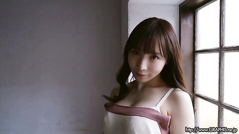 Graphis First Gravure No 177 Ao Ebisaki 海老咲あお Clip 3