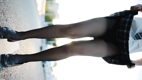 [Cosplay] 柒柒要乖哦 午后JK [34P5V-132MB] (4)