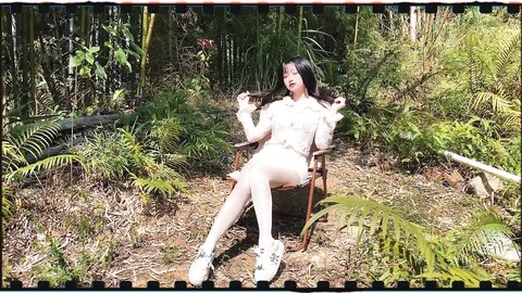 [Cosplay] 柒柒要乖哦 夏树繁花[64P1V-651MB]
