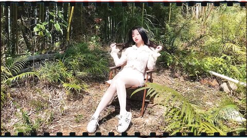 [Cosplay] 柒柒要乖哦 夏树繁花[64P1V-651MB]