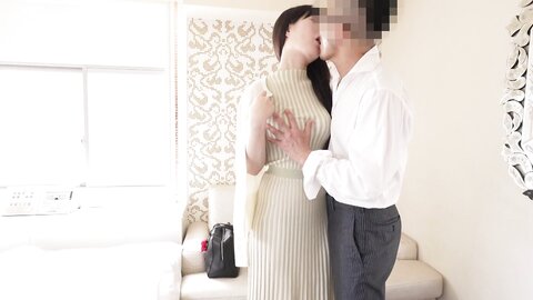 4796666 [顔出し/個撮]**p**zsnsoqz 美乳巨乳昼休みに美巨乳妖艶美女を堪能して中出しハメ撮りセックスしました。