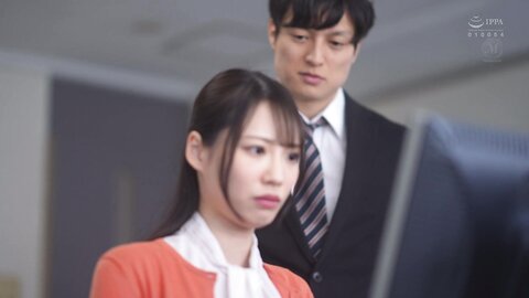 JUR-544 Bed-sliding Intercourse. Shrimping' Female Employee Who Was Turned By A Naughty Businessman, Esui...