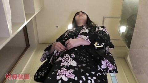 4803651 Exclusive[無修正]****zynxzjo* ＜純真無垢清楚系帰国*女＞日向○46元メン似お口で気持ち良くなってもらおうと一生懸命チンポにご奉仕するフェラがタマらなくいい…ごっくん！※特典付き