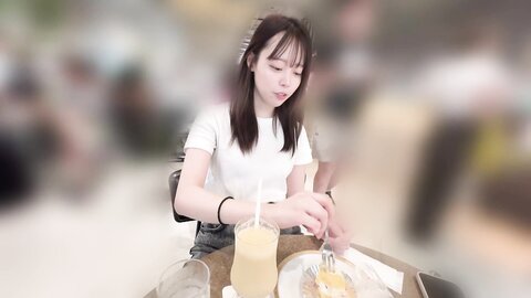 4805672 50% OFF!* If you ba\le, it`s over [erased case]****zynxzjo* JD Yui, a miraculously cute girl who looks like Nishino 00ze. The last video for various reasons.... （The first video is a video of the last