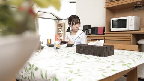 PIYO-224 [4K] The Daily Routine Of The Love Between An Adolescent Daughter And Her Father, And Their Love For...