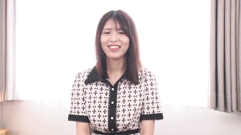 Sex With A Tall Beautiful Woman  Momoha Sakurada