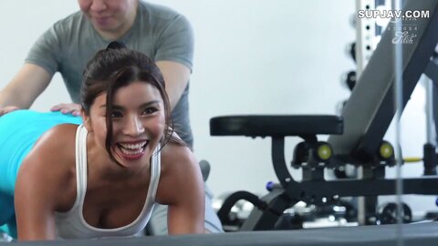 The beautiful personal trainer will give you a rock-hard erection (FPRE-127)