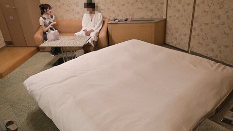 4797640 [End of today! First time only sale 3980pt→980pt]****zynxzjo* Semen* It all comes out! A slender, slender, slutty girl gives an obscene treatment and climaxes in a big way.