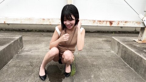 SORA-619 [4K] Married Woman Remorseful On An Outdoor Date, Wife Minami Umeda Repeatedly Comes Publicly Obscene...