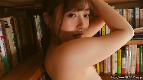 Graphis Gals – Hikari Aozora 青空ひかり Addicted Clip 4
