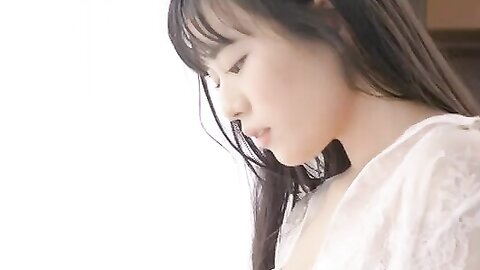 Young Champion Retsu 2022 No 11 Accessory DVD ISO ヤングチャンピオン烈 2022年 No.11 特別付録アイドルDVD MP41.17GB