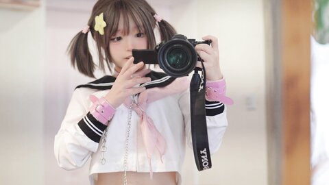 [Cosplay] 神沢永莉 就这样圈住我吧 [65P2V-2.1GB]