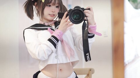 [Cosplay] 神沢永莉 就这样圈住我吧 [65P2V-2.1GB]