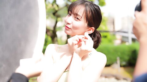 FRIDAY GOLD 芹那 復活スレンダーSEXY