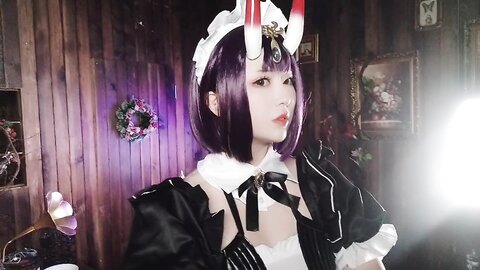 [Cosplay] 小容仔咕咕咕w 酒吞童子女仆 [46P1V-308MB]