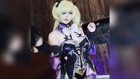 [Cosplay] 小容仔咕咕咕w 菲谢尔 [26P1V-253MB]