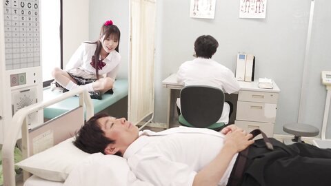 BLK-685 A ***hood Friend And A Cocky Gal Happen To Be Next To Each Other In The Infirmary Bed, And They...