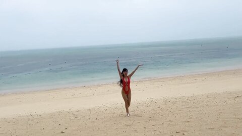 Natural beauty at the gym and the beach