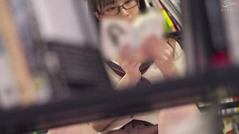 I Saw The Panty Shots Of Female Students In The Library  Scene 2