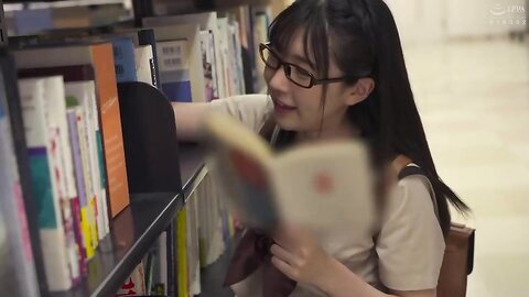 I Saw The Panty Shots Of Female Students In The Library  Scene 2