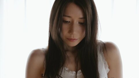 Graphis Gals – Ayano Kato 加藤あやの Weekend Getaway Clip 1