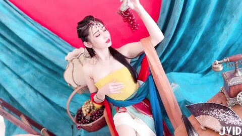 JVID-Summer-light-Nu-Shen-Mu-Guang-Dun-Huang-Feng-Ge-Zao-Xing-Fu-Shi-Shou-Du-Chang-Fei-Yue-Tian-Ji-Chuan-Suo-Kong-Yu-Ni-Lai-Qian-Wei-You-De-Ai-Lian-Zi-113