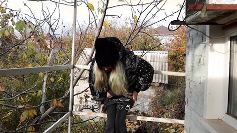 Stepsister Pissing From The Balcony