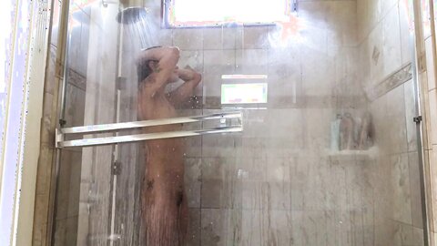Xokittysaya Spying On Saya In The Shower