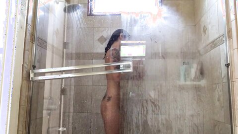 Xokittysaya Spying On Saya In The Shower