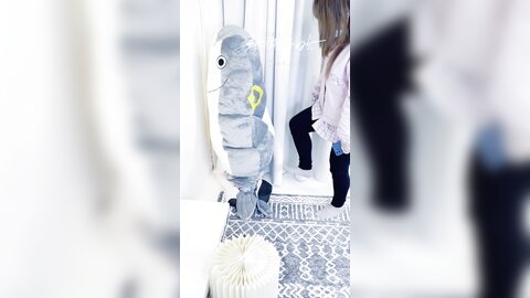 咸鱼第一集  4k有水印