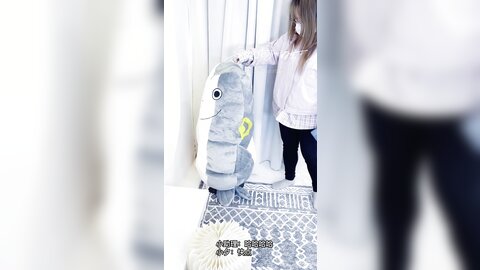 咸鱼第一集  4k有水印