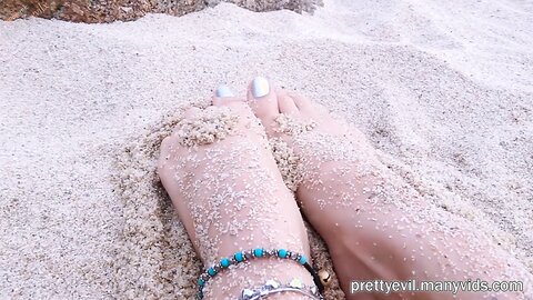 Prettyevil Public Footjob On A Beach